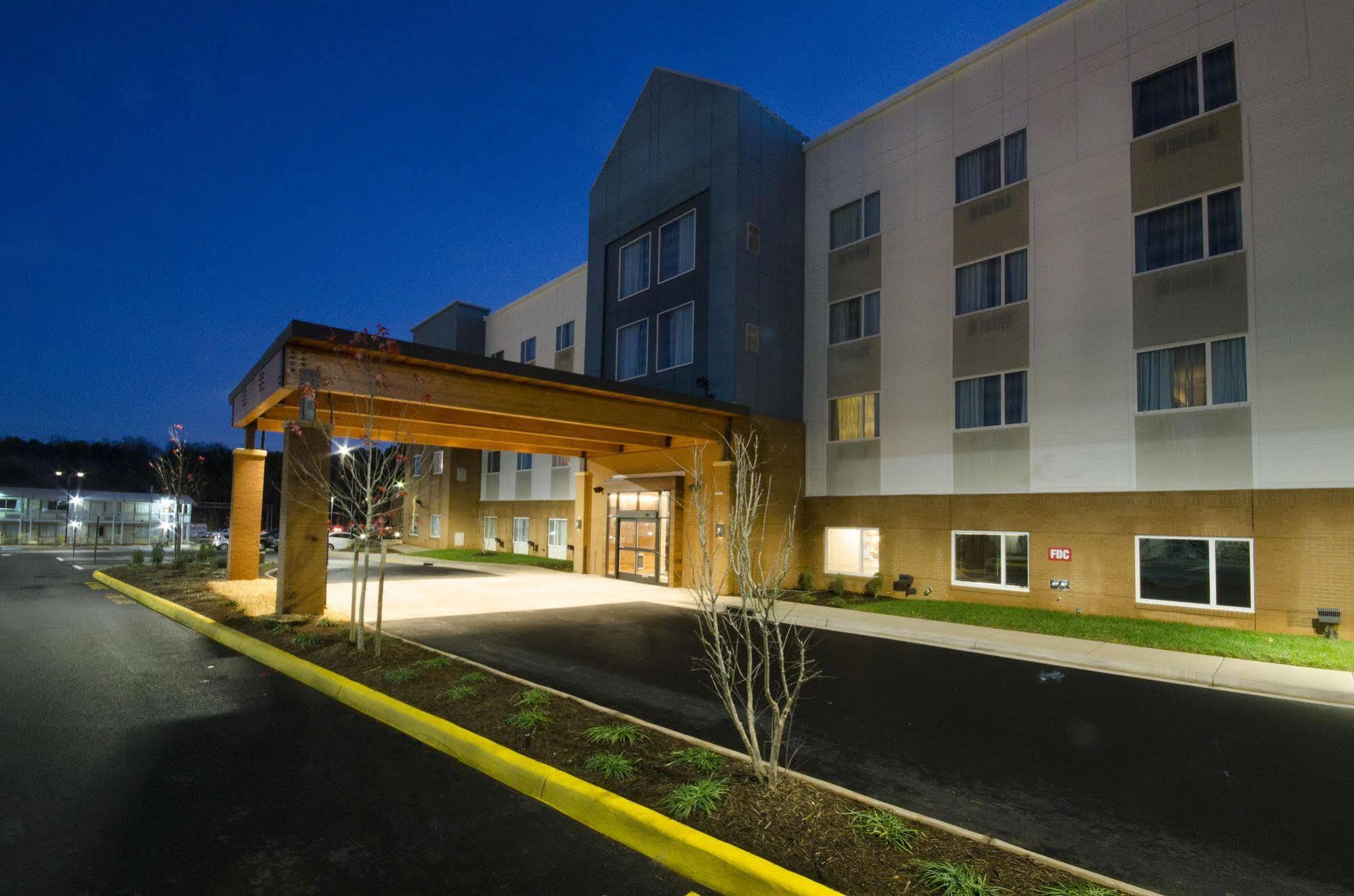 Country Inn & Suites By Radisson, Charlottesville-Uva, Va المظهر الخارجي الصورة
